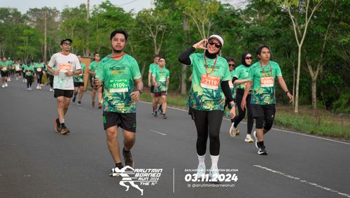 Race photo from Arutmin Borneo Run 2024