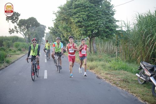 Race photo from Kediri Half Marathon 2024