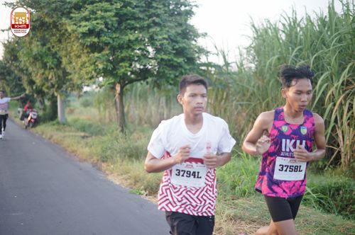 Race photo from Kediri Half Marathon 2024