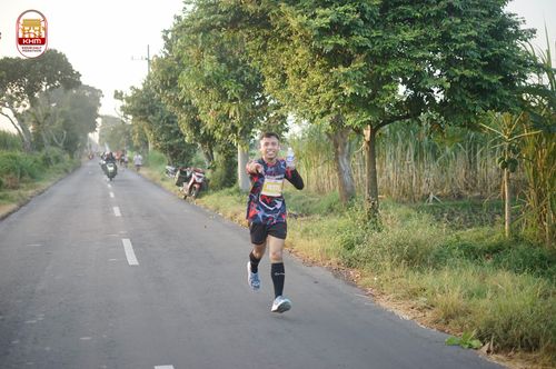Race photo from Kediri Half Marathon 2024
