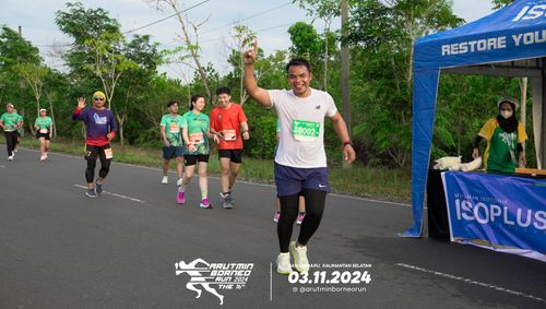 Race photo from Arutmin Borneo Run 2024