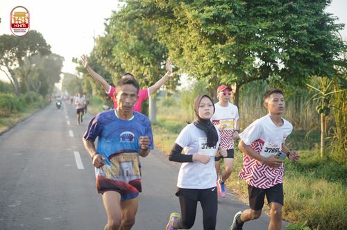 Race photo from Kediri Half Marathon 2024