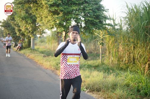 Race photo from Kediri Half Marathon 2024