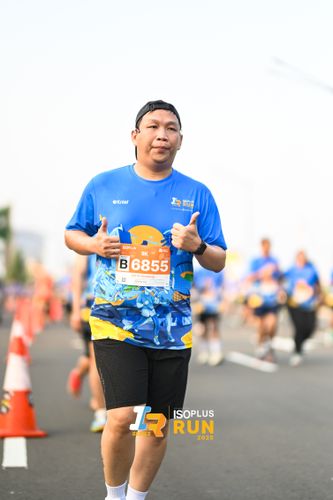Race photo from ISOPLUS RUN 2025 - JAKARTA