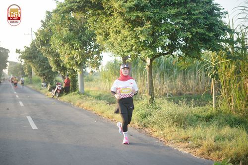 Race photo from Kediri Half Marathon 2024