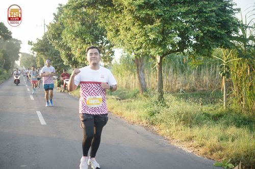 Race photo from Kediri Half Marathon 2024