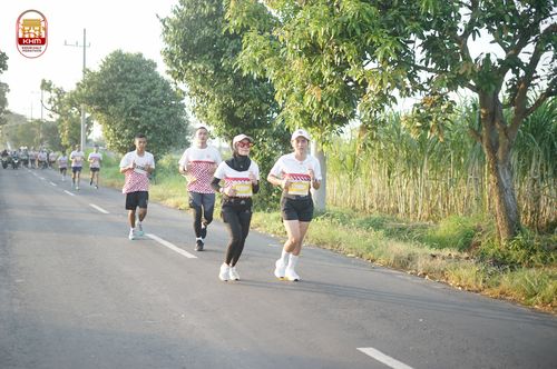 Race photo from Kediri Half Marathon 2024