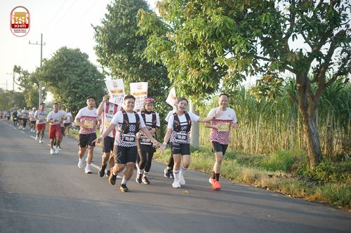 Race photo from Kediri Half Marathon 2024
