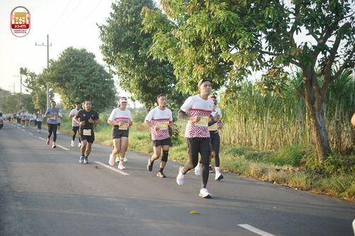 Race photo from Kediri Half Marathon 2024