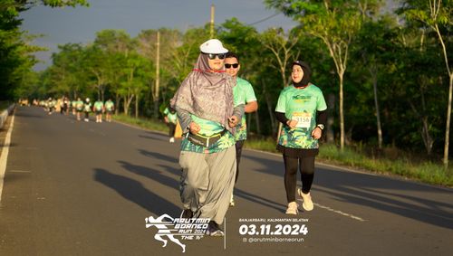 Race photo from Arutmin Borneo Run 2024