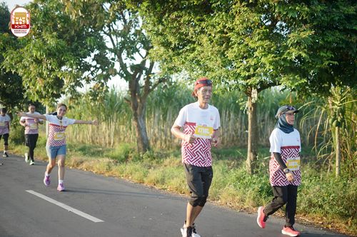 Race photo from Kediri Half Marathon 2024