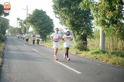Race photo from Kediri Half Marathon 2024