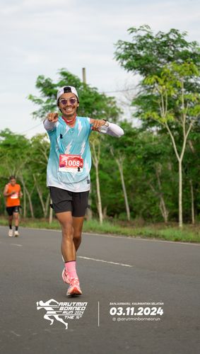 Race photo from Arutmin Borneo Run 2024