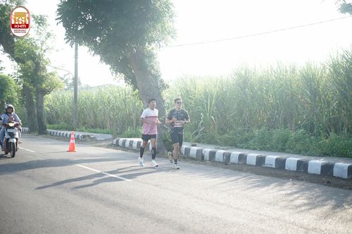 Race photo from Kediri Half Marathon 2024