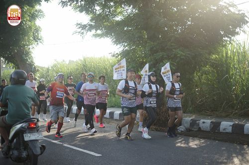 Race photo from Kediri Half Marathon 2024