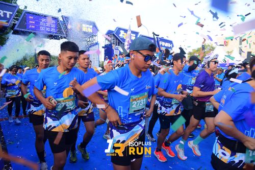 Race photo from Isoplus Run 2024 Surabaya