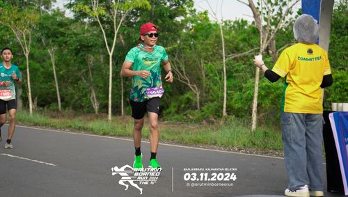 Race photo from Arutmin Borneo Run 2024