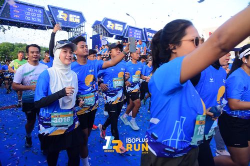 Race photo from Isoplus Run 2024 Surabaya