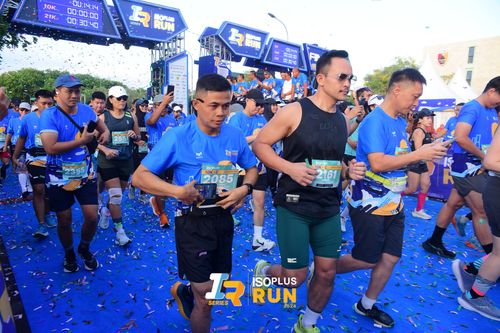 Race photo from Isoplus Run 2024 Surabaya