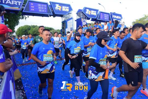 Race photo from Isoplus Run 2024 Surabaya