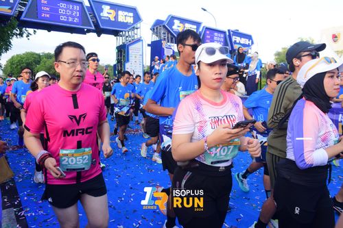 Race photo from Isoplus Run 2024 Surabaya