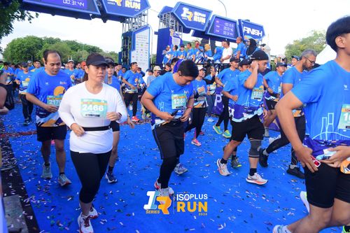 Race photo from Isoplus Run 2024 Surabaya