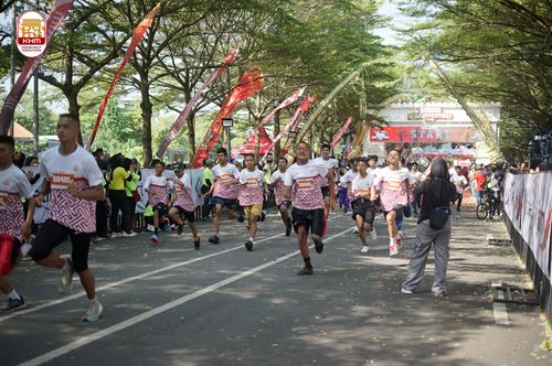 Race photo from Kediri Half Marathon 2024