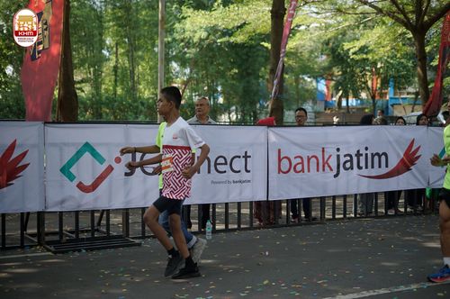 Race photo from Kediri Half Marathon 2024