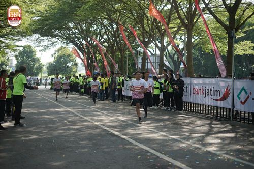 Race photo from Kediri Half Marathon 2024