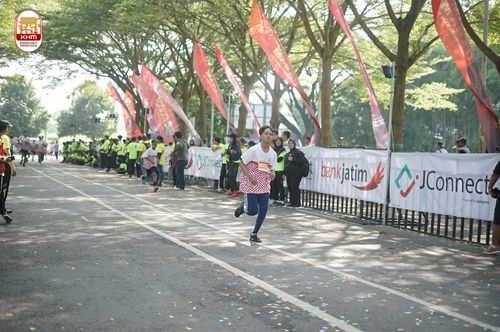 Race photo from Kediri Half Marathon 2024