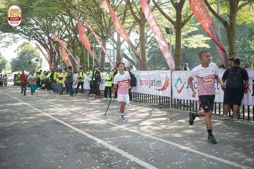 Race photo from Kediri Half Marathon 2024