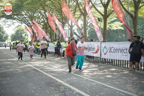 Race photo from Kediri Half Marathon 2024