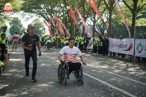 Race photo from Kediri Half Marathon 2024