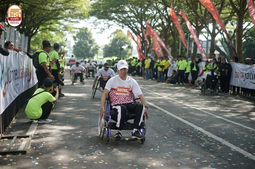 Race photo from Kediri Half Marathon 2024