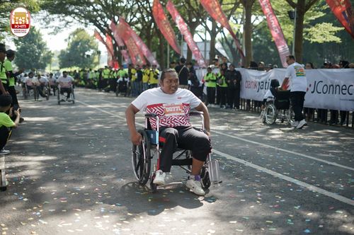 Race photo from Kediri Half Marathon 2024