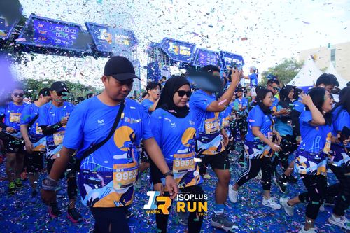 Race photo from Isoplus Run 2024 Surabaya