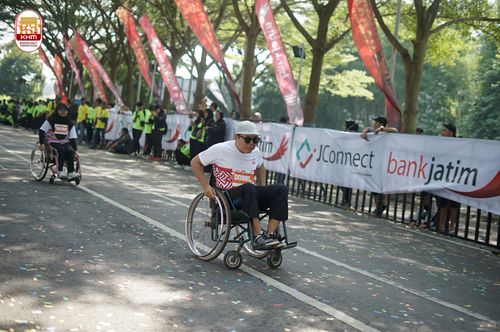 Race photo from Kediri Half Marathon 2024