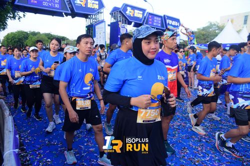 Race photo from Isoplus Run 2024 Surabaya