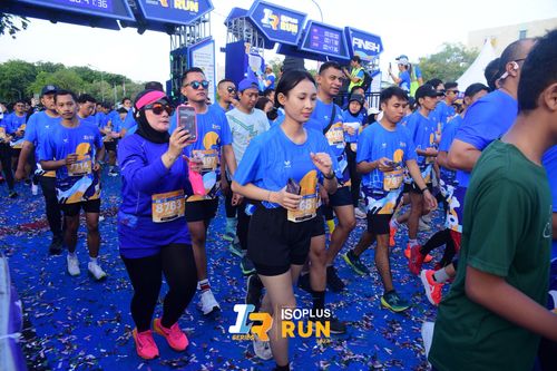 Race photo from Isoplus Run 2024 Surabaya