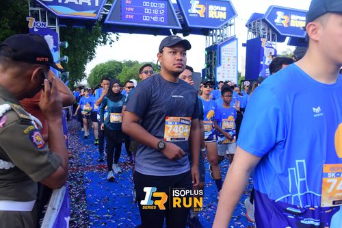Race photo from Isoplus Run 2024 Surabaya