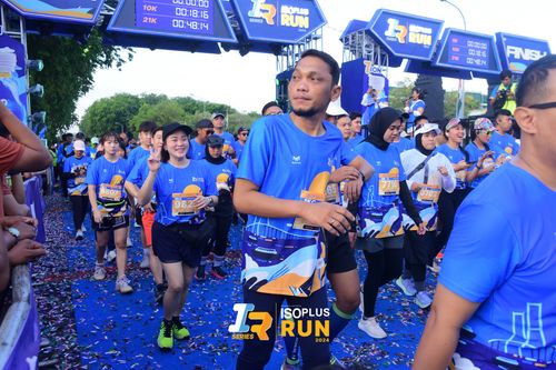 Race photo from Isoplus Run 2024 Surabaya