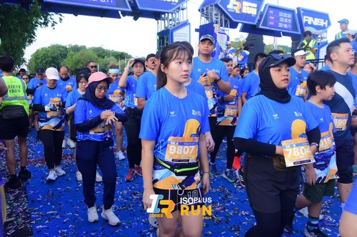 Race photo from Isoplus Run 2024 Surabaya