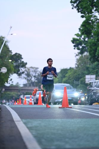 Race photo from KEMLU RUN 2025