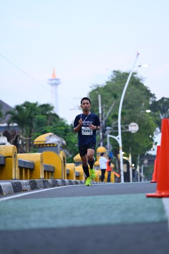 Race photo from KEMLU RUN 2025