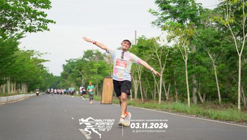 Race photo from Arutmin Borneo Run 2024