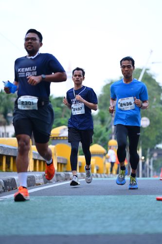 Race photo from KEMLU RUN 2025