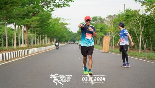 Race photo from Arutmin Borneo Run 2024