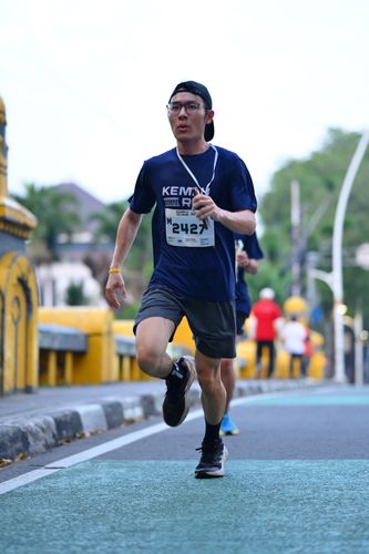 Race photo from KEMLU RUN 2025