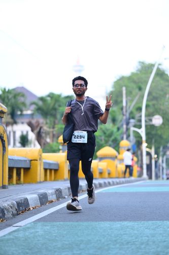 Race photo from KEMLU RUN 2025
