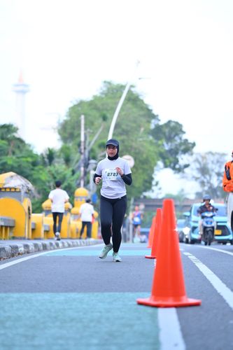 Race photo from KEMLU RUN 2025